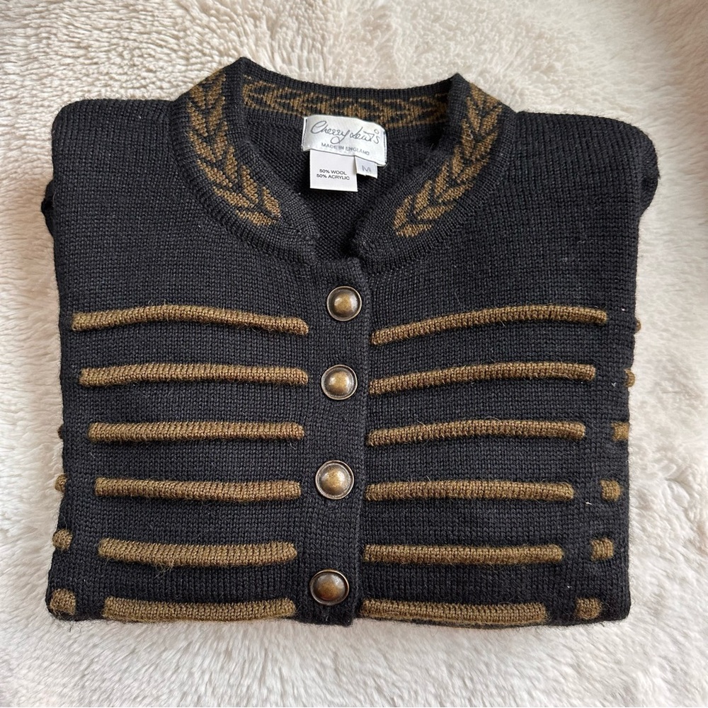 Statement Sweater - M - image 1